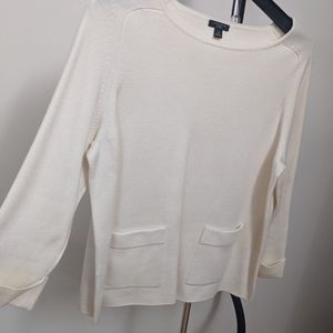 Sweater in white color
